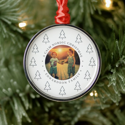 Create your own nordic family photo christmas metalen ornament (Boom)