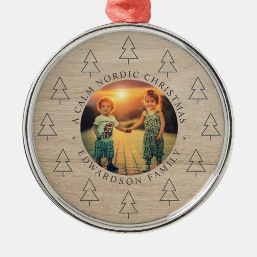 Create your own nordic family photo christmas metalen ornament (Voorkant)