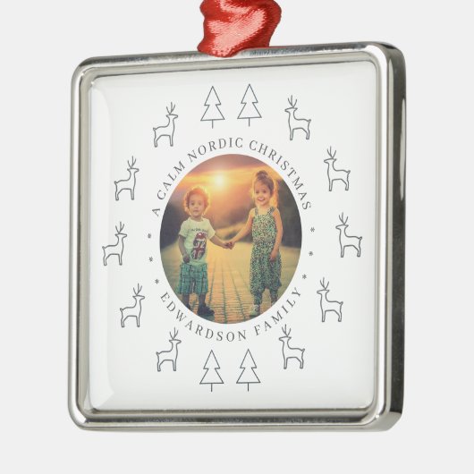Create your own nordic family photo christmas metalen ornament (Links)