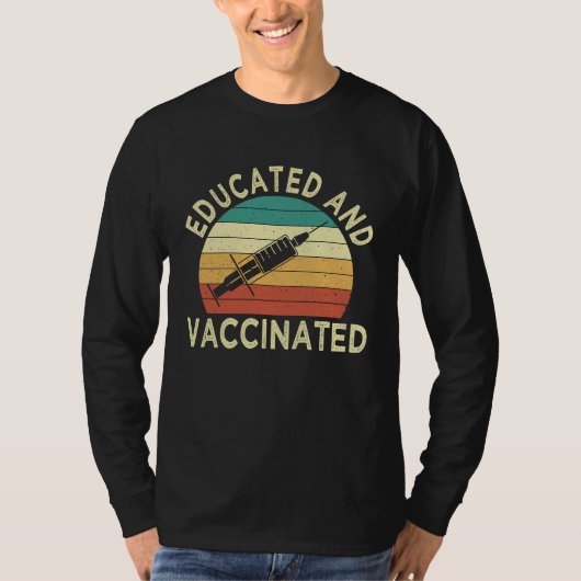 Created and vaccinated fun pro vaccination t-shirt (Voorkant)