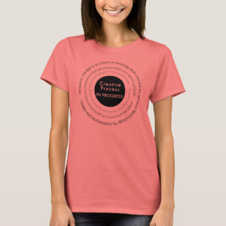Creatief proces in Progress Logo-shirt T-shirt