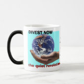 Creatieve afstoting. Een krachtige stap naar onze  Magische Mok (Links)