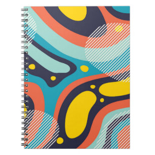 Creatieve geometrische kleurrijke achtergrond met notitieboek