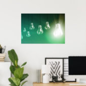 Creatieve innovatie en gloeiend concept als kunst poster (Thuiskantoor)