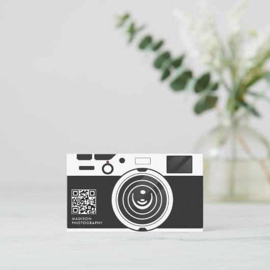 Creative Black and White Photography Qr Code Visitekaartje (Staand voorkant)