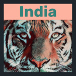 Creative Wildlife Pop Art India Travel Poster<br><div class="desc">Dit is een modern portret in het wild in een pop-stijl van een Bengalen tijger dichtbij. Deze mooie gestreepte grote oerwoud kat is inheems in het land van India, dus voegde ik een typografie-element toe met het woord: India op een bovenste banner in aanvullende kleuren en gaf het een reispostergevoel....</div>