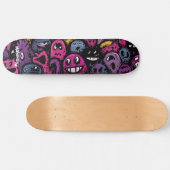 Creature crowd dark cartoonish street art persoonlijk skateboard (Horizontaal)