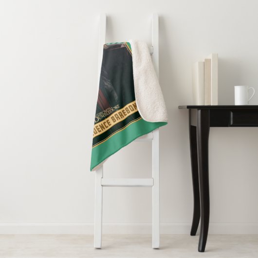 Credence Barebone Character Graphic Sherpa Deken (In situ)