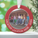 Creëer A Vacation Souvenir met Foto en Tekst Ornament<br><div class="desc">Ga terug naar je favoriete plek met deze keepslag. Rood- en witte rand - Ideaal geschenk voor grootouders of het gezin. Een keepname die één afbeelding en gepersonaliseerde tekst benadrukt.</div>