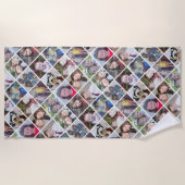 Creëer een Aangepaste fotocollage met 12 foto's Strandlaken (Voorkant)