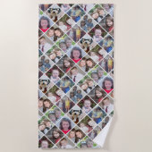 Creëer een Aangepaste fotocollage met 12 foto's Strandlaken (Voorkant)