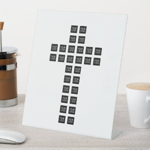 Creëer een kruispatroon met een Logo of Afbeelding Reclamebord Met Voetstuk