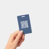 Creëer een scanbare QR-code | Faded Navy Blue Badge (Handheld)