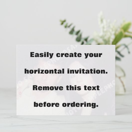 Creëer eenvoudig uw horizontale fotouitnodiging kaart (Staand voorkant)