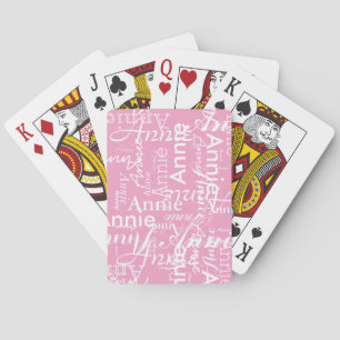 Creëer gepersonaliseerde witte namen allover roze pokerkaarten