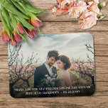 Creëer je eigen foto Dank je bruiloft Magneet<br><div class="desc">Creëer je eigen elegante foto,  bedankt,  bruiloft Magnet. Elegant bruiloft gunst voor je trouwgasten. Voeg uw foto,  namen en datum toe om u te personaliseren.</div>