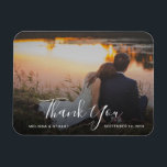 Creëer je eigen foto van het huwelijk magneet<br><div class="desc">Creëer je eigen foto Dank je Wedding magnet. Verstuur deze zeer persoonlijke Dank U kaart naar al uw trouwgasten. Voeg uw eigen foto en tekst,  uw namen en datum toe.</div>