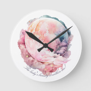 Creëer Je Eigen Maanliefdesmagie Wazige Roze Maan Ronde Klok
