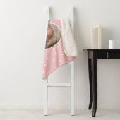 Creëer je eigen roze en witte poka stipts baby fot sherpa deken (In situ)