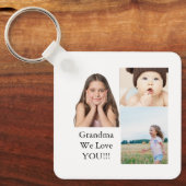Creëer Uw eigen 3 fotocollage | Wij houden van oma Sleutelhanger (Voorkant)