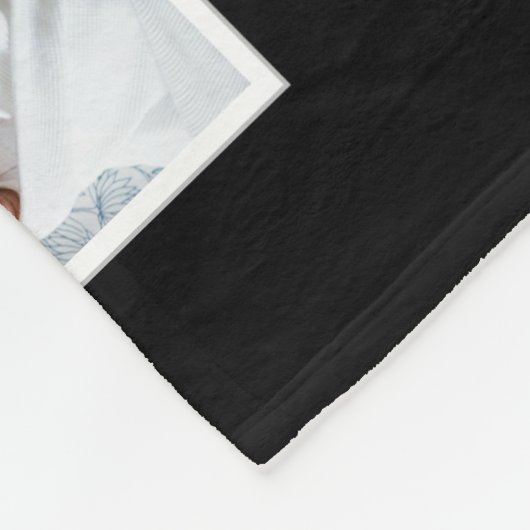 Creëer Uw eigen 8-serie Foto Collage Black Fleece Deken (Hoek)