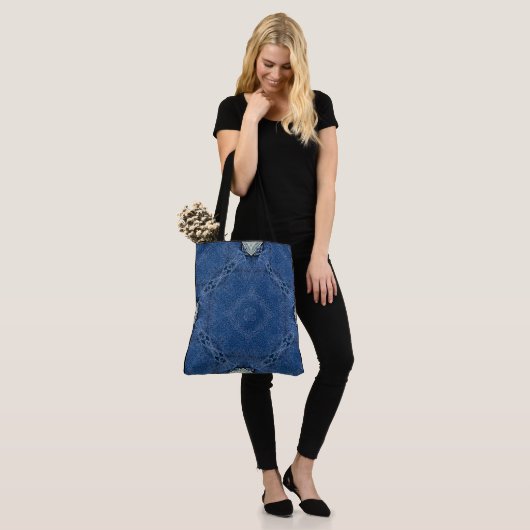 Creëer Uw eigen aangepaste blauw Denim Print Tote Bag (Op model)