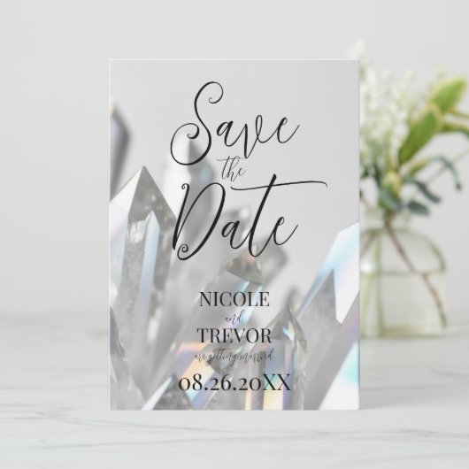 Creëer uw eigen aangepaste heldere kristallen grij save the date (Staand voorkant)