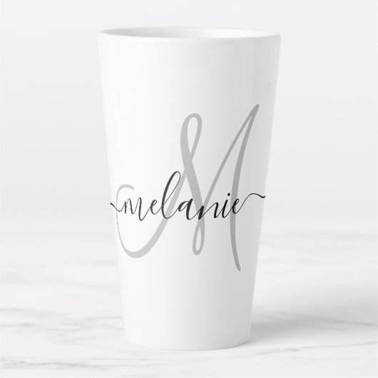 Creëer uw eigen aangepaste monogram en naamscript latte mok (Voorkant)