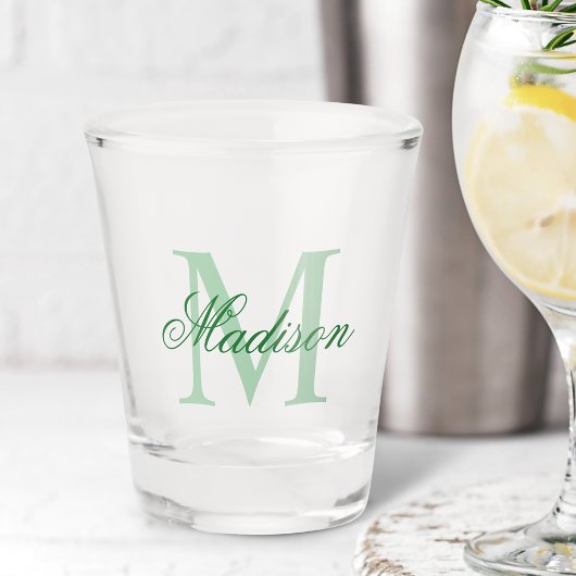 Creëer uw eigen aangepaste monogram en noem groen shot glas