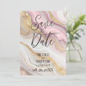 Creëer Uw eigen aangepaste roze en gouden alcoholi Save The Date (Staand voorkant)