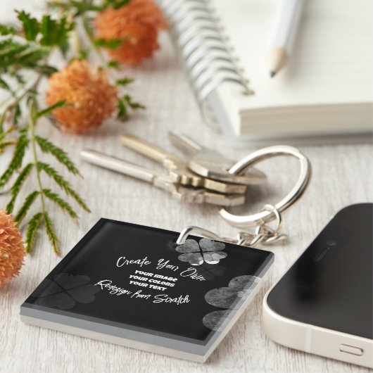 Creëer Uw eigen aangepaste Sleutelhanger (Voorkant Rechts)