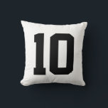 Creëer Uw Eigen Aangepaste Sport Jersey Nummer Kussen<br><div class="desc">Creëer Uw Eigen Aangepaste Sport Jersey Nummer Sierkussen. Kies Nummer 10 of een ander teamspelernummer.</div>