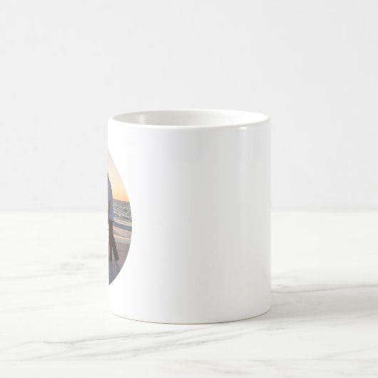 Creëer Uw Eigen Cirkelvorm Huwelijksfoto Koffiemok (Center)