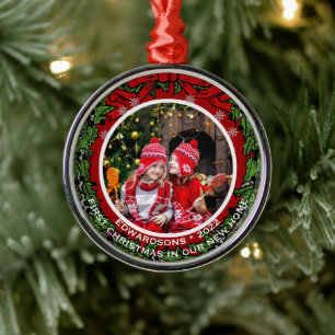 Creëer uw eigen Eerste Kerstfeest in ons nieuwe hu Metalen Ornament