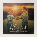 Creëer uw eigen familiefoto Zonder naam script Legpuzzel<br><div class="desc">Maak je eigen mooiste familiefoto,  onbeholpen script puzzel. Aangepaste foto-puzzel Je kunt het personaliseren en je mooiste foto,  tekst,  naam en jaar toevoegen. Geweldig plezier!</div>