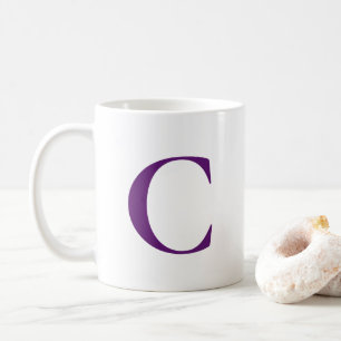 Creëer Uw Eigen Grote Paarse Monogram Koffiemok