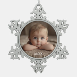 Creëer uw eigen kerstfeest- of feestdag-sieraad tin sneeuwvlok ornament