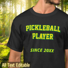 Creëer uw eigen leuke retro college lettertype aan t-shirt