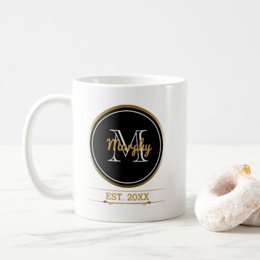 Creëer Uw eigen monogram | Gezinsjaar ingesteld Koffiemok (Met donut)