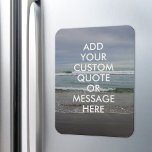 Creëer Uw eigen offerte Magneet<br><div class="desc">Creëer uw eigen aangepast citaatmagneet. Pas deze magneet aan met moderne,  minimalistische typografie en het landschap van de oceaangolven.</div>
