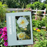Creëer uw eigen persoonlijke tuin fotoplanner planner<br><div class="desc">Creëer uw eigen persoonlijke tuin foto planner. Je kunt het personaliseren en je eigen foto's aan de voorkant toevoegen,  jouw tekst en jaar toevoegen.</div>