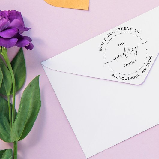 Creëer Uw eigen ronde familienaam Return-adres Zelfinktende Stempel