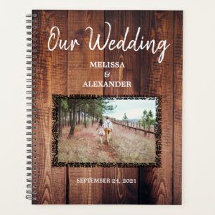 Creëer uw eigen rustieke houten foto Wedding Plann Planner