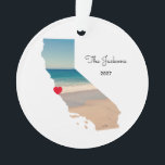 Creëer Uw eigen stripfoto in Californië Ornament<br><div class="desc">Voeg uw eigen foto boven de bovenkant van de kaartvorm van de staat van Californië toe. Gezien de vorm van Californië, als u probeert om ervoor te zorgen het gezicht van een persoon zichtbaar is kunt u ontmaskeren, bewegen en het masker uw afbeelding om de plaatsing te verfijnen. Mijn foto...</div>