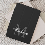 Creëer Uw monogram voor aangepaste naam zwart iPad Pro Cover<br><div class="desc">Creëer uw eigen gepersonaliseerde iPad Air-cover met uw aangepaste naam en monogram. Om deze sjabloon van het ontwerp uit te geven, geef eenvoudig de tekstgebieden uit zoals hierboven getoond. U kunt gemakkelijk meer tekst of afbeeldingen toevoegen, doopvonten en kleuren aanpassen. Behandel jezelf of maak het perfecte cadeau voor familie en...</div>