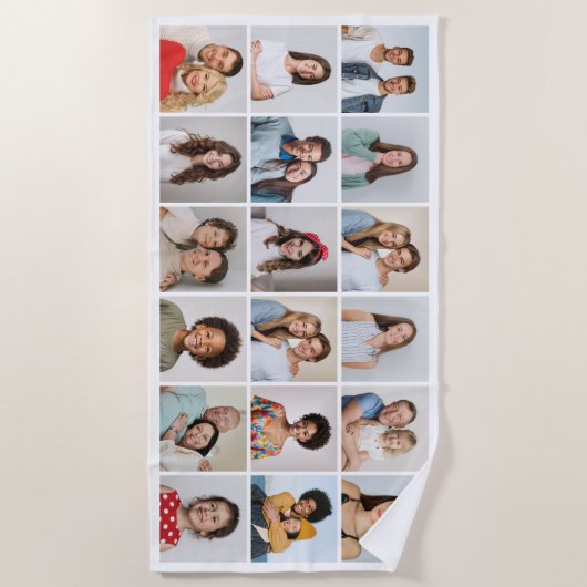 Creëer Your Ewn 18 Photo Collage Strandlaken (Voorkant)