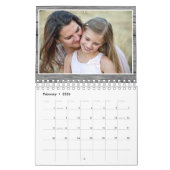 Creëer Your Ewn 2023 Family Foto Rustic Wood Kalender (Feb 2026)