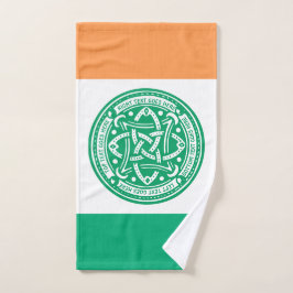 Creëer Your Own Celtic Knot Shamrock Green Irish Handdoek