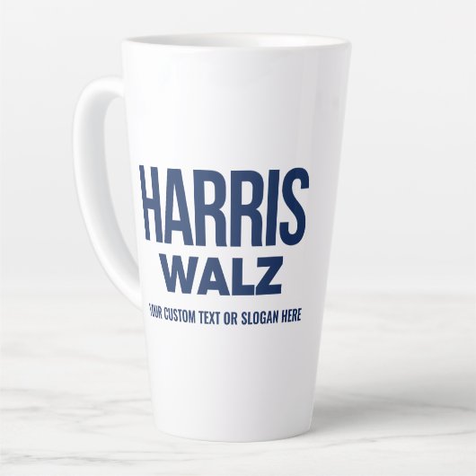 Creëer Your Own Harris Walz 2024 Latte Mok (Linkerhoek)