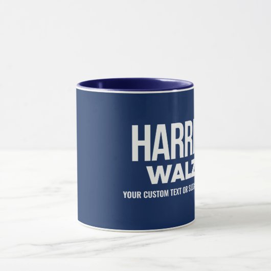 Creëer Your Own Harris Walz 2024 Mok (Midden)